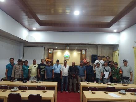 Rapat Pembentukan Pengurus Pokdarwis Desa Tajun. 