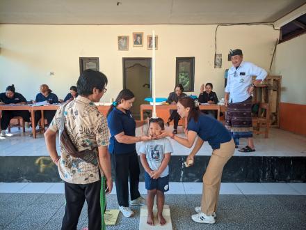 Posyandu ILP Anggrek Banjar Dinas Bakungan Desa Tahun. 